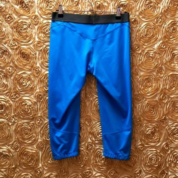 2/$40 RYU 💙Blue 3/4 Length Leggings/Yoga Pants - Picture 5 of 9